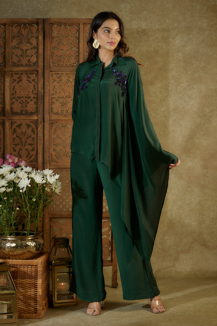 Forest green embroidered one side kaftan sleeves shirt and pants set