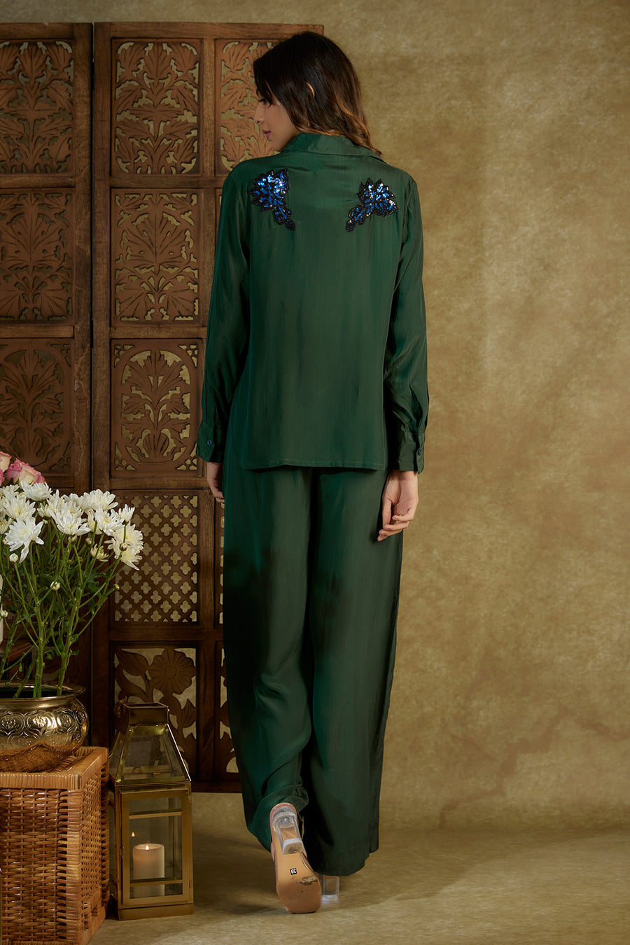 Forest green embroidered crop shirt with cargo pants